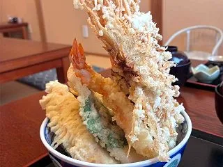 【天丼屋 平右衛門＠高槻】秋の特撰天丼は…