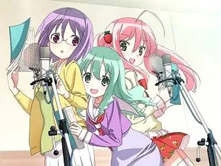 【画像】女性声優さん、手ブラグラビアを披…