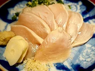 激うまの鳥刺しからの、串かつ・焼肉・タコ…