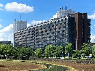 11月は20日（金）開催！朝からひと笑い…