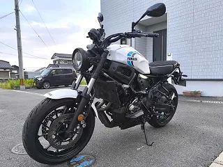 XSR700にフラットシートを装着！純正…