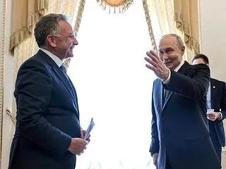 ロシアのプーチン大統領が侵略しているウク…