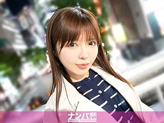 騒々しい居酒屋で可愛い子ちゃんが一人寂し…