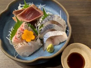 秋田市内飲み（4）かまくら（トピコ3階）