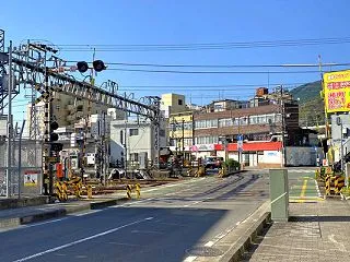 小田急小田原線全踏切ガイド：渋沢14号踏…