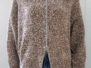 ワイト、メランジェモールジップブルゾン