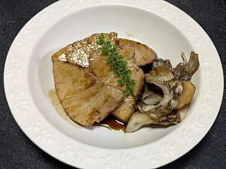 脂の乗ったカジキを照り焼きにしてみた！ふ…
