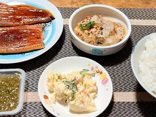 今夜は鰻と豆腐ハンバーグです#本日のおう…