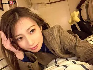 【朗報】市役所勤務の公務員さん、AVデビ…