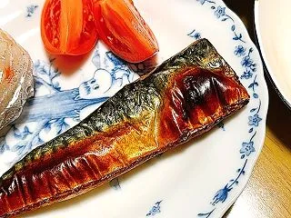 昨日の夕飯は鯖塩レモン焼き