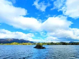 『五色沼：桧原湖観光船から』