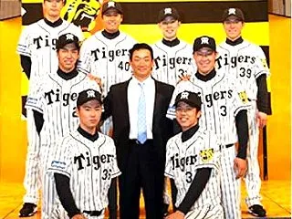 長坂拳弥選手が戦力外に
