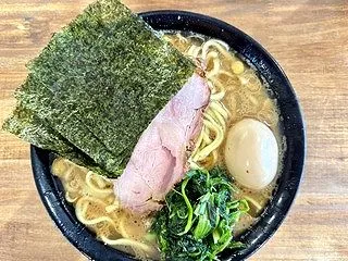 市原市・家系ラーメン 上総家