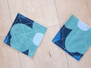  ウニッコ柄風のコースター