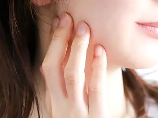顎下のたるみが気になってきたら・・・