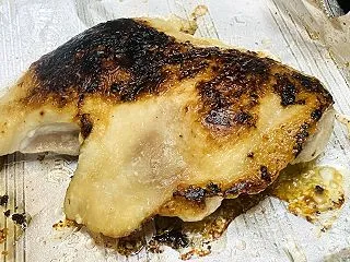 若鶏の骨付きもも肉
