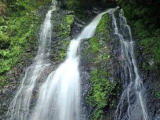 修験の滝