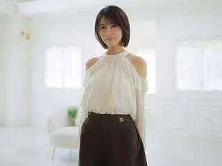 桐谷エマ｜4か国の魅力を受け継ぐクォータ…