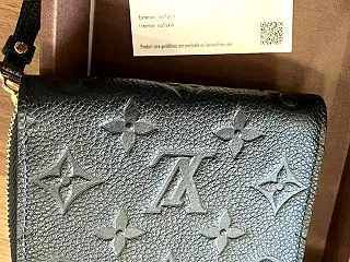 ヴィトン モノグラム アンプラントレザー…