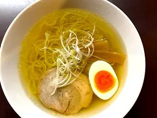 青森県むつ市 夜の田名部で美味しいシメの…
