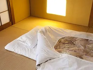 一人暮らしの布団はどこで買う？【専門店の…