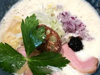 気になるラーメン&ソラトス