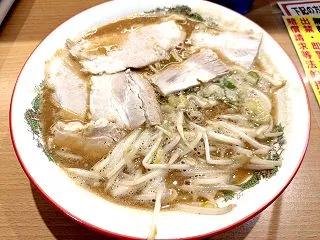 新作 泡々激旨！ みそ豚骨ﾗｰﾒﾝ♪ は…
