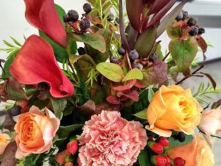 １０月の花屋フラワーアレンジ
