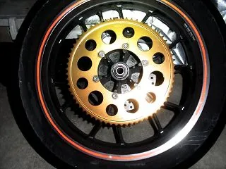 【RS4 125】 リアスプロケ歯数変更…