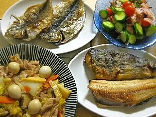10月22（木）｜焼き魚 うま煮 サラダ