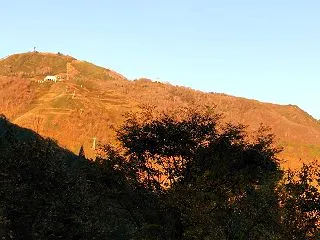 コテージ泊２食付「苗場WEST」