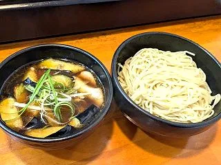 ラーメン哲史（大阪 庄内）
