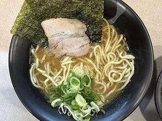 濃厚豚骨醤油ラーメン 三代目 無邪気