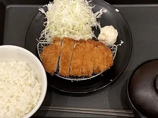 ようやく散髪に行けた、さっぱりした✄ 1…