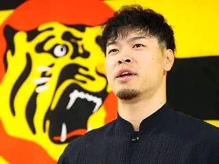 【阪神】佐藤輝明の背番号８を残すべき？メ…