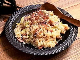 炊くだけチャーハン「米粉でパリもちおこげ…