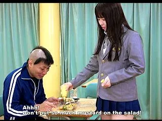 【M男】ドSな女子○生がM男のお弁当に辛…