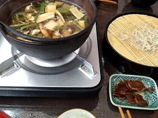 松茸入りのとうじ蕎麦（松本市奈川）