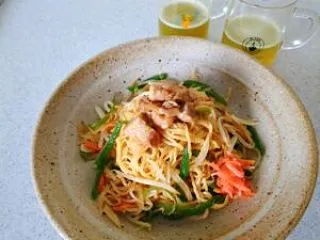 昼食 野菜たっぷりの焼きラーメン 202…