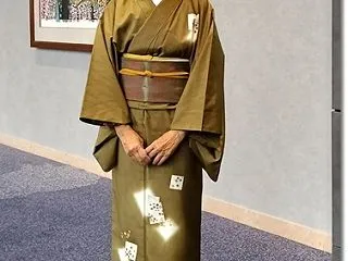 従姉妹がパーティで着た着物