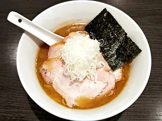【ラーボローディング】醤油ラーメン＠札幌…