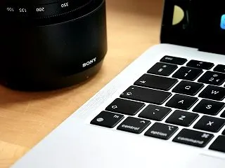 「助けて」に「前向きな意見を」と返す職場…