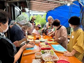 ピザ焼きと落花生被害