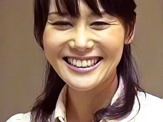 娘が隣にいるのに！声を出せない状況で、燃…