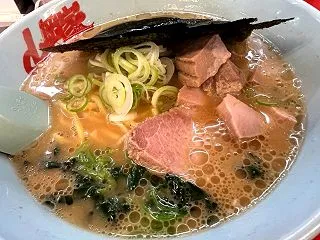 洗車と久しぶりの山岡家