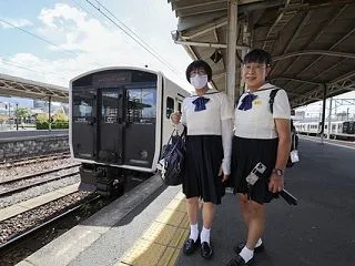 廃線決定！平成筑豊鉄道♪ ことこと列車を…