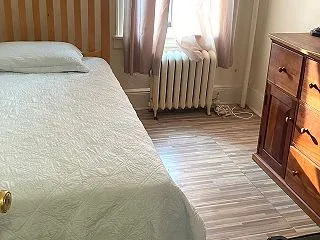 ☆人気エリアアストリア☆家具付個室☆10…