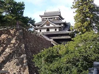 国宝松江城をウオーキング
