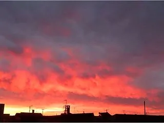 朝焼けと十三夜