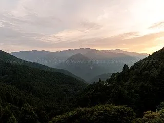 【徳島県三好市】祖谷のかずら橋を夕方に渡…